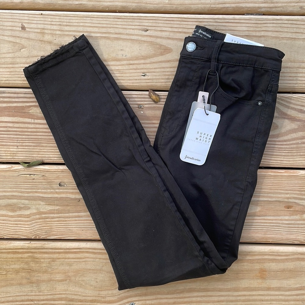 Stradivarius Black Super High-Rise Jeggings